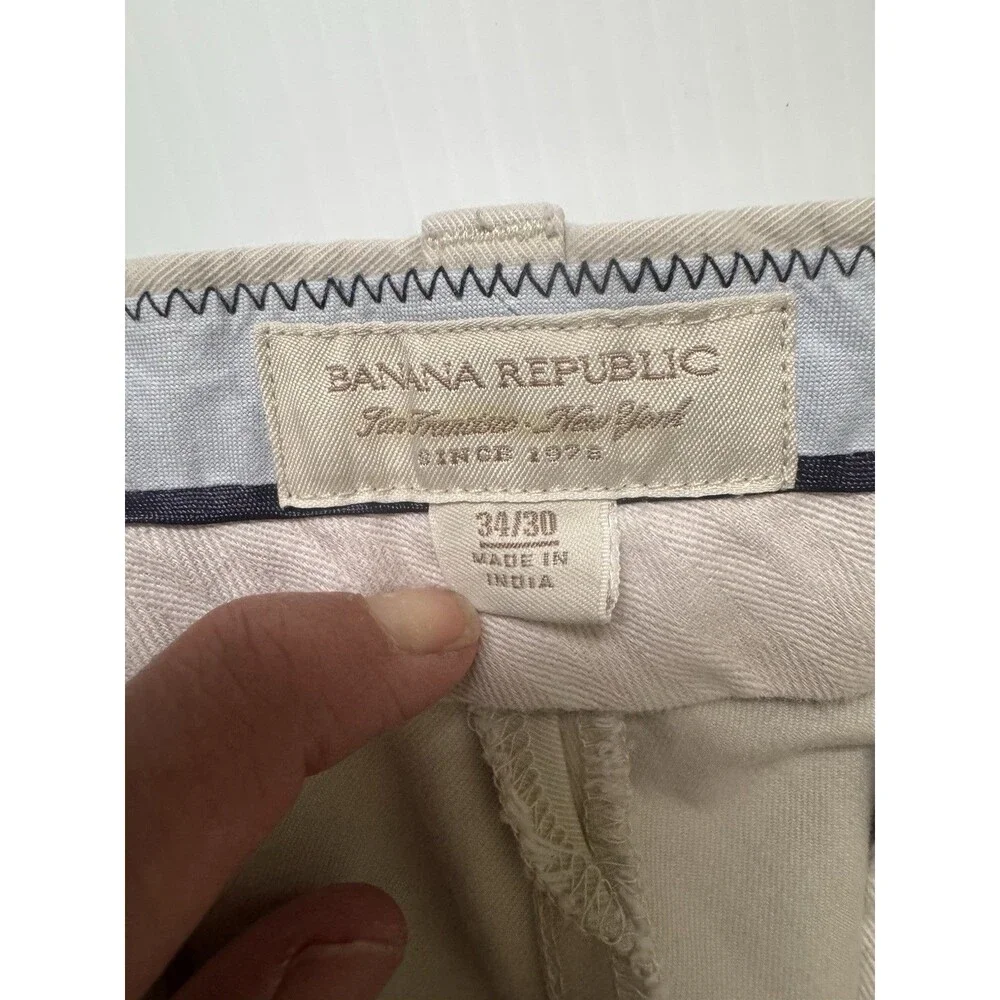 Banana Republic Factory Tailored Fit Khaki Chino Pants Men’s Size 30x30